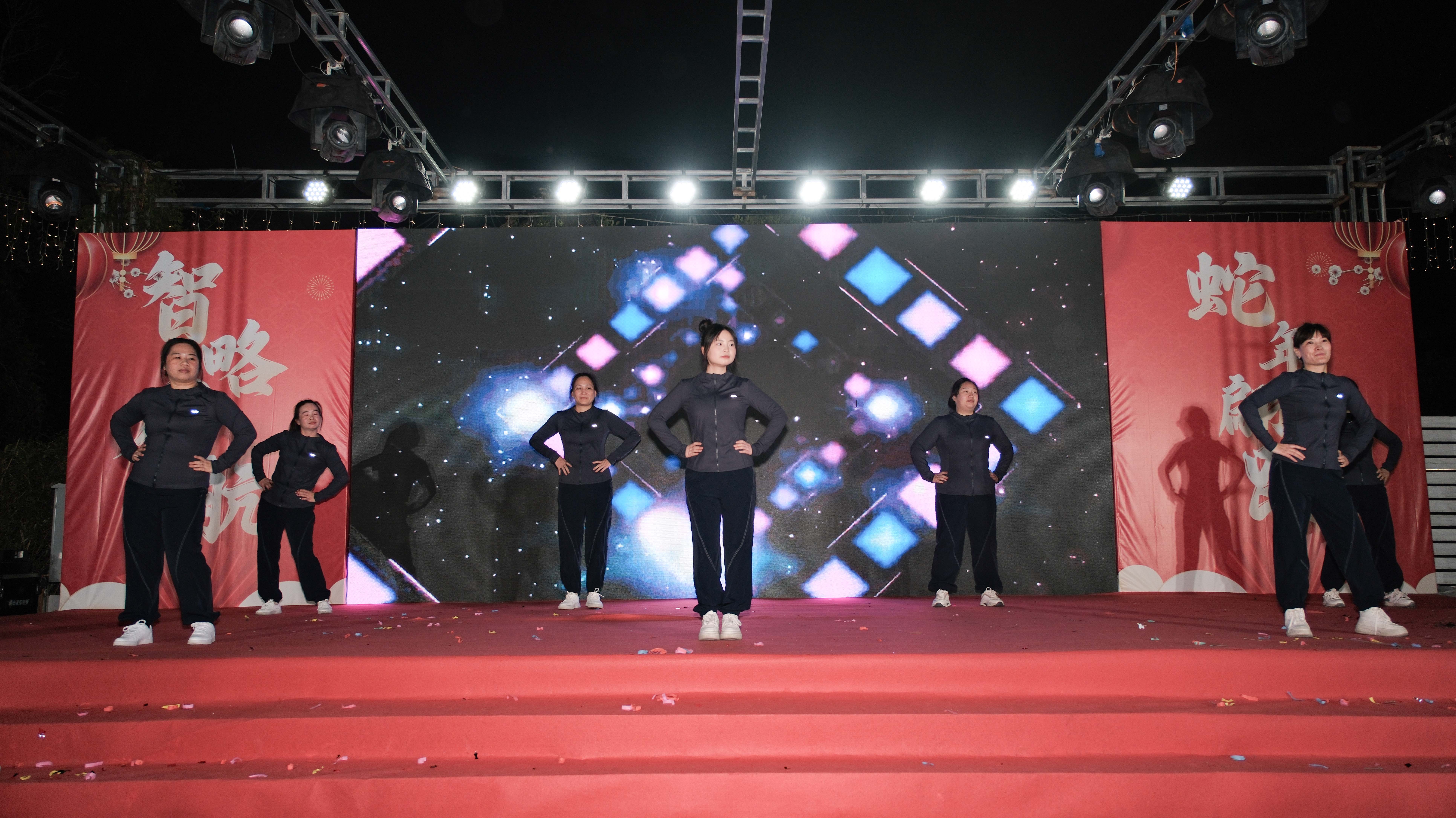久信達(dá)科技2024年年會(huì)圓滿落幕：感恩同行，共創(chuàng)環(huán)保新未來(lái)，乘風(fēng)破浪，夢(mèng)想起航(圖10)